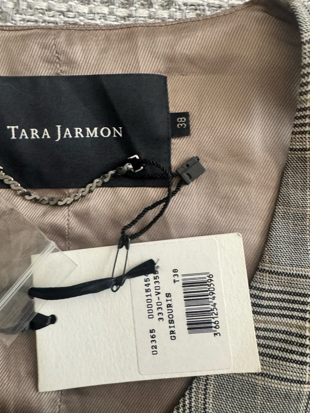 Tara Jarmon tara jarmon